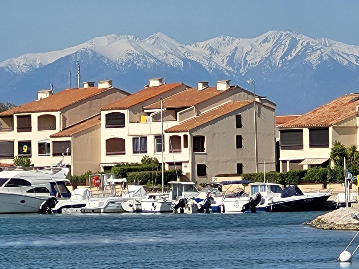 Villa Aux Capellans Sur La Marina Pour 4 Personnes Saint-Cyprien  Extérieur photo