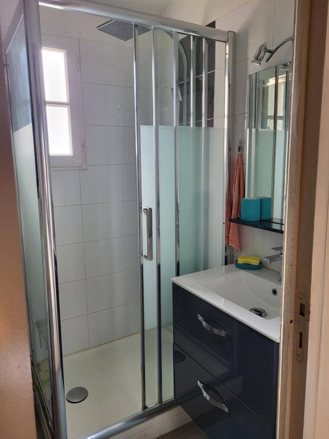 Villa Aux Capellans Sur La Marina Pour 4 Personnes Saint-Cyprien  Extérieur photo